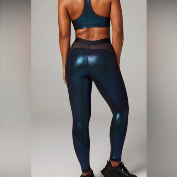 Fenty Savage Two pc - Picture 3 of 9